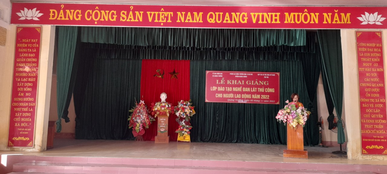 Xã Quảng Trường tổ chức lớp đào tạo nghề đan lát thủ công cho người lao động năm 2022